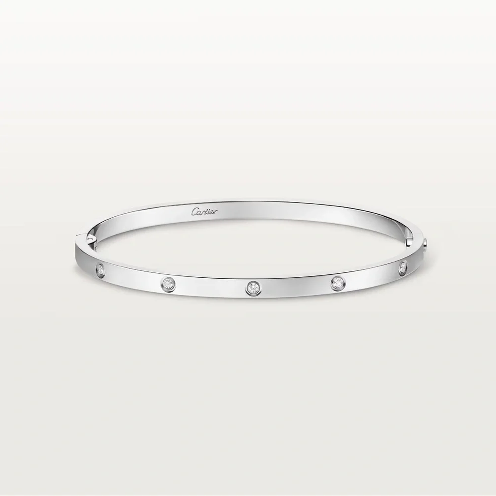Elegant‎ Silver Bracelet
